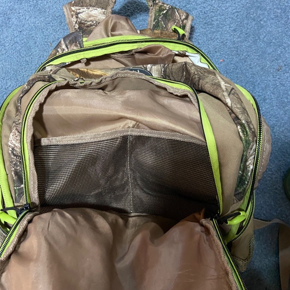 Insights lite backpack. Used for a couple of seasons, went to something else. - Picture 3 of 8